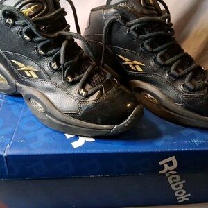 Reebok Question Mid Size 6 Allen Iverson Black And Gold